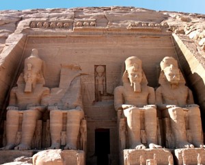 Ramsess statues